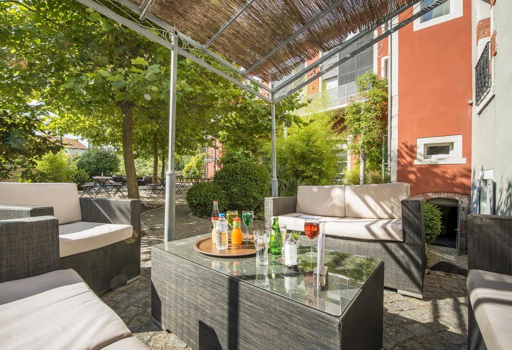 Le Puy-en-Velay Hotel Des Capucins מראה חיצוני תמונה