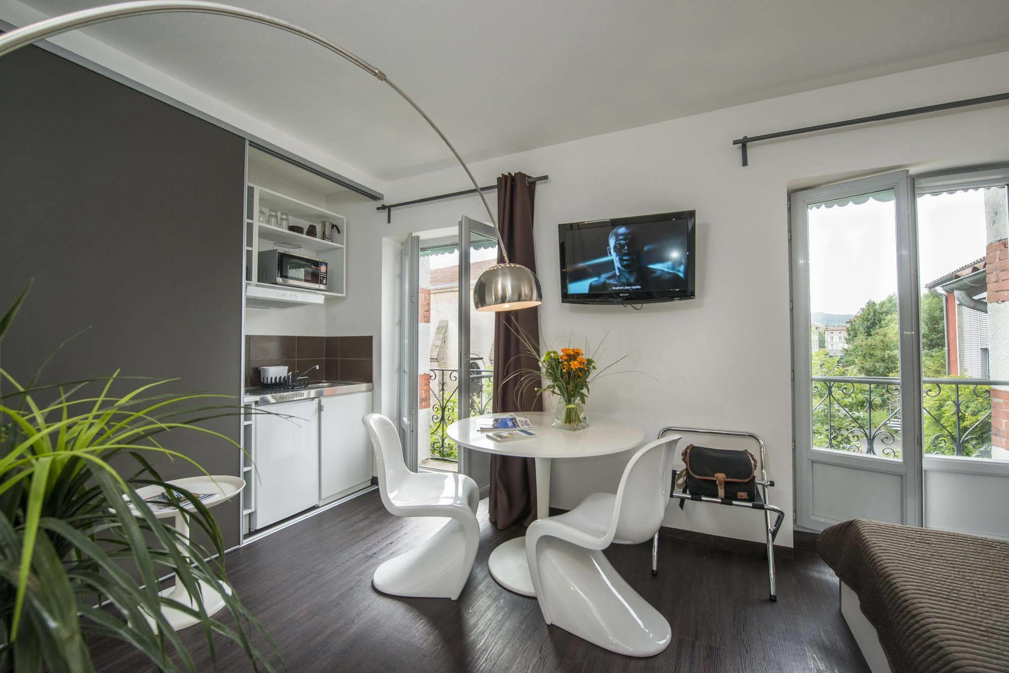 Le Puy-en-Velay Hotel Des Capucins מראה חיצוני תמונה